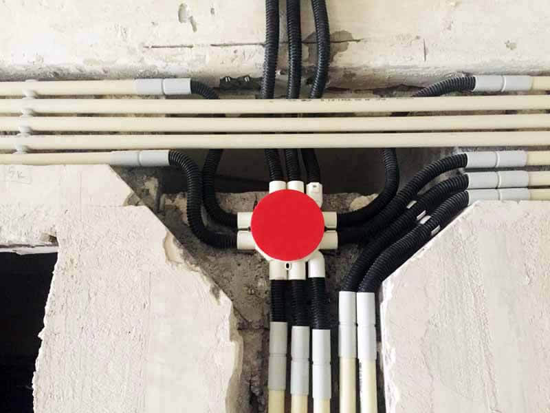 Расценки на электромонтажные работы в Калининграде